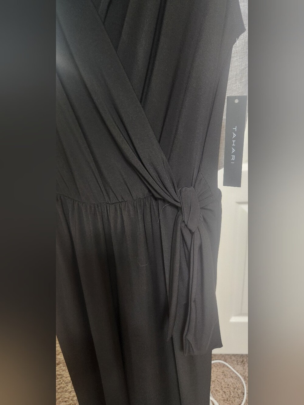 NWT Tahari Minimalist Sleeveless Tie Waist Jumpsuit Black Size S - Picture 4 of 8